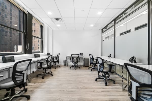 The Best Midtown Office for LIRR and NJ Transit Commuters